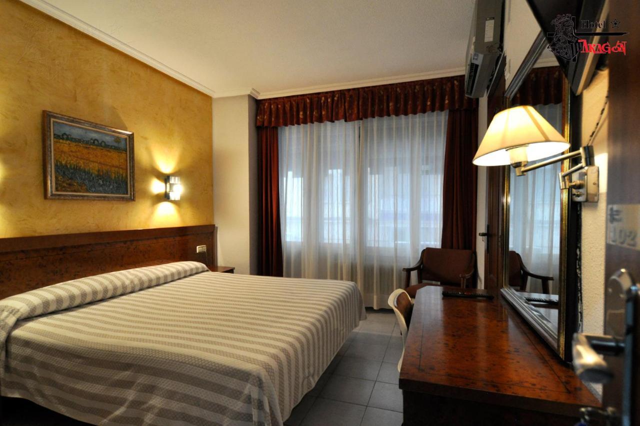 Hotel Aragon Salamanca Buitenkant foto