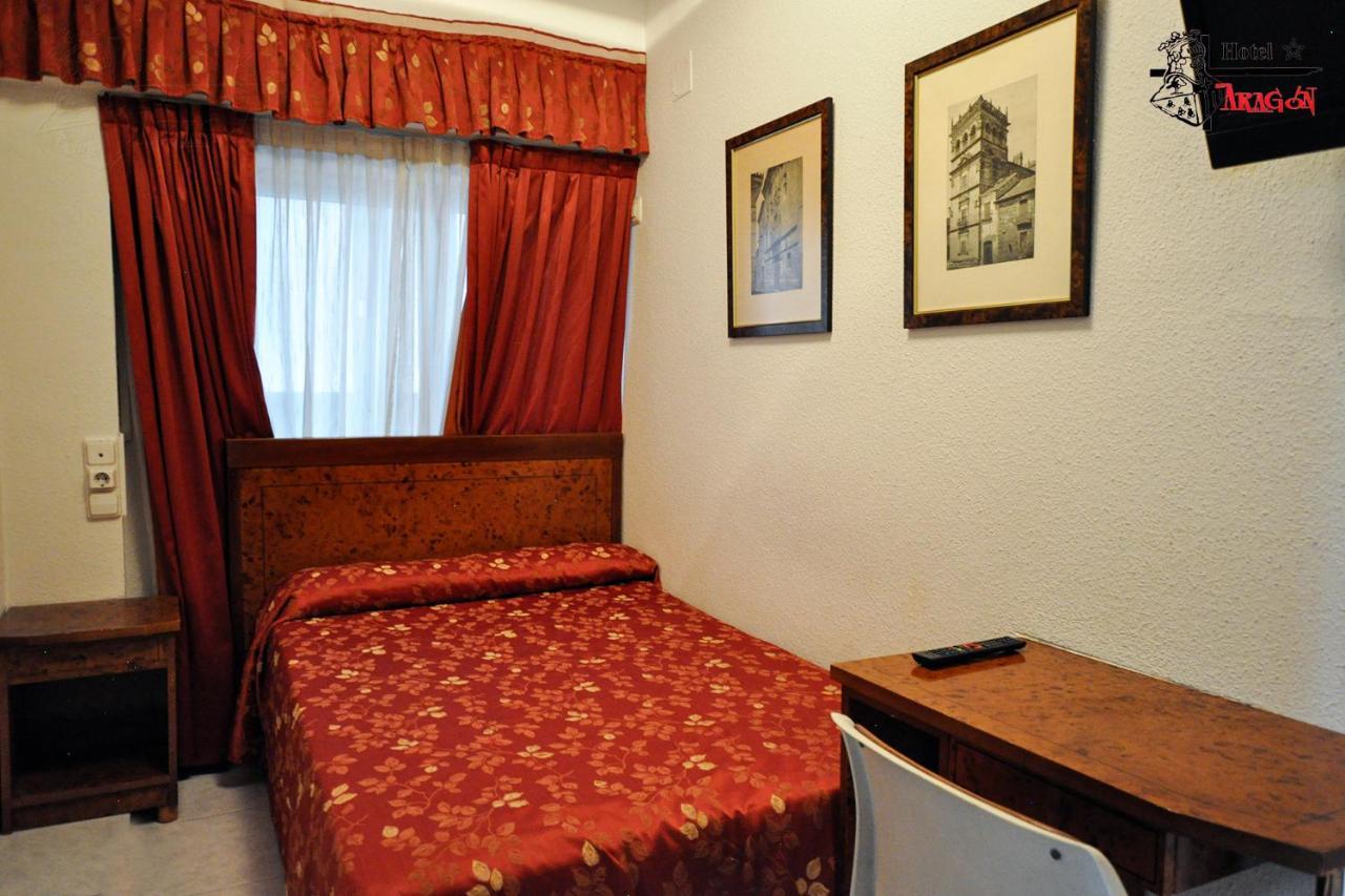 Hotel Aragon Salamanca Buitenkant foto