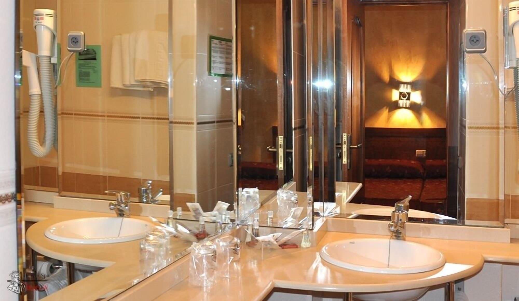 Hotel Aragon Salamanca Buitenkant foto