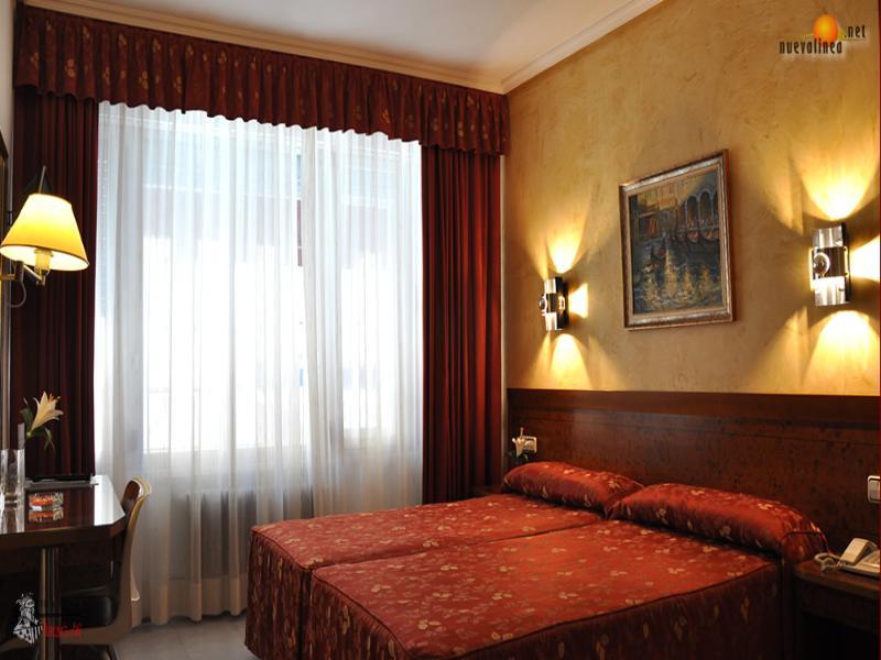 Hotel Aragon Salamanca Buitenkant foto